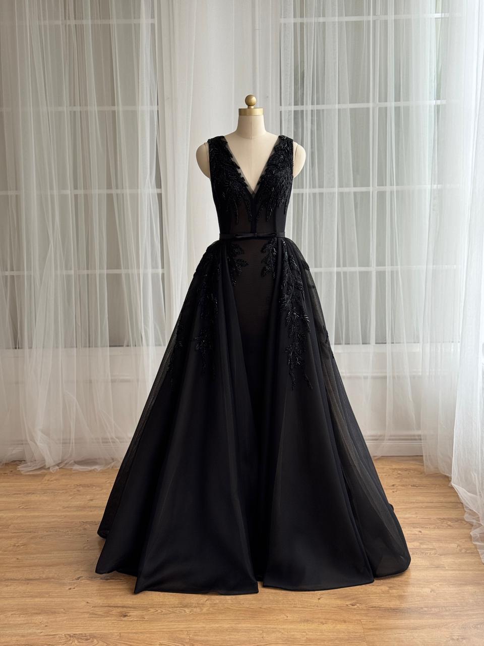 teuta matoshi black dress Stars Aligned Gown Teuta Matoshi