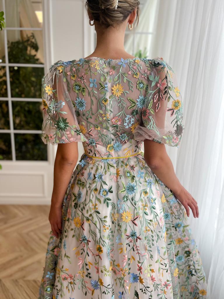 Beige A-Line dress with short sleeves and floral embroidery