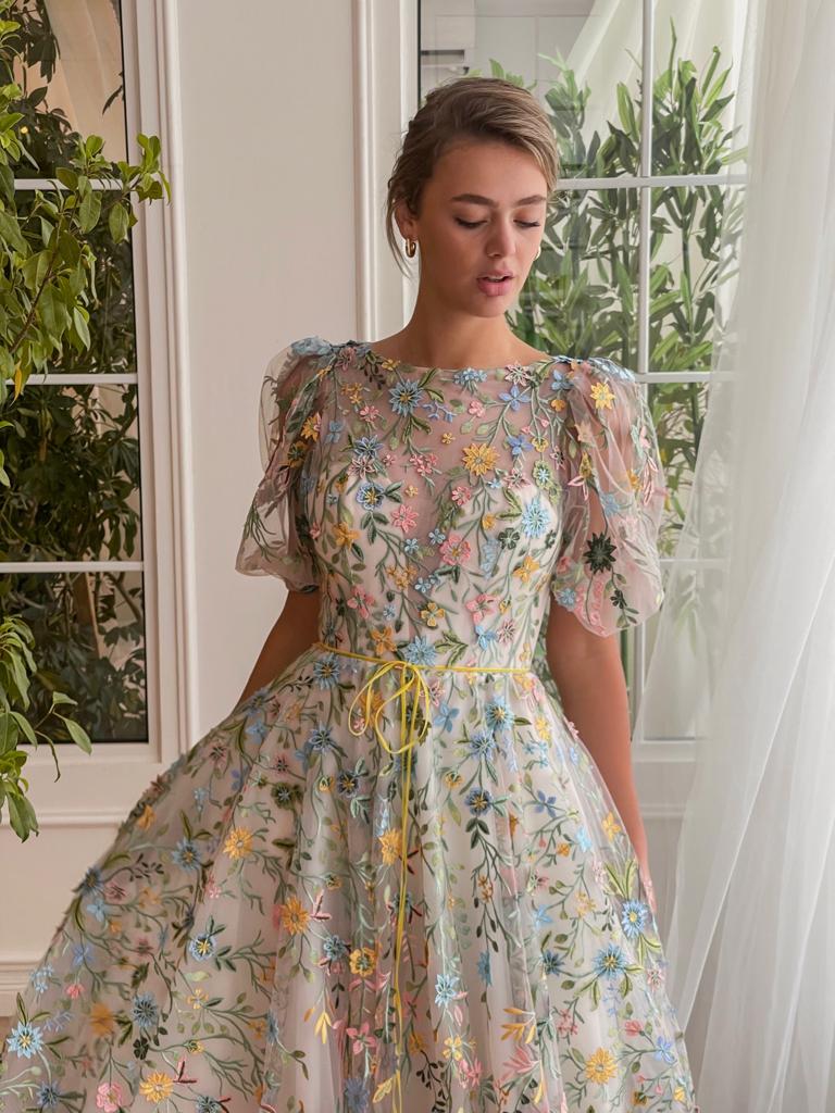 Beige A-Line dress with short sleeves and floral embroidery