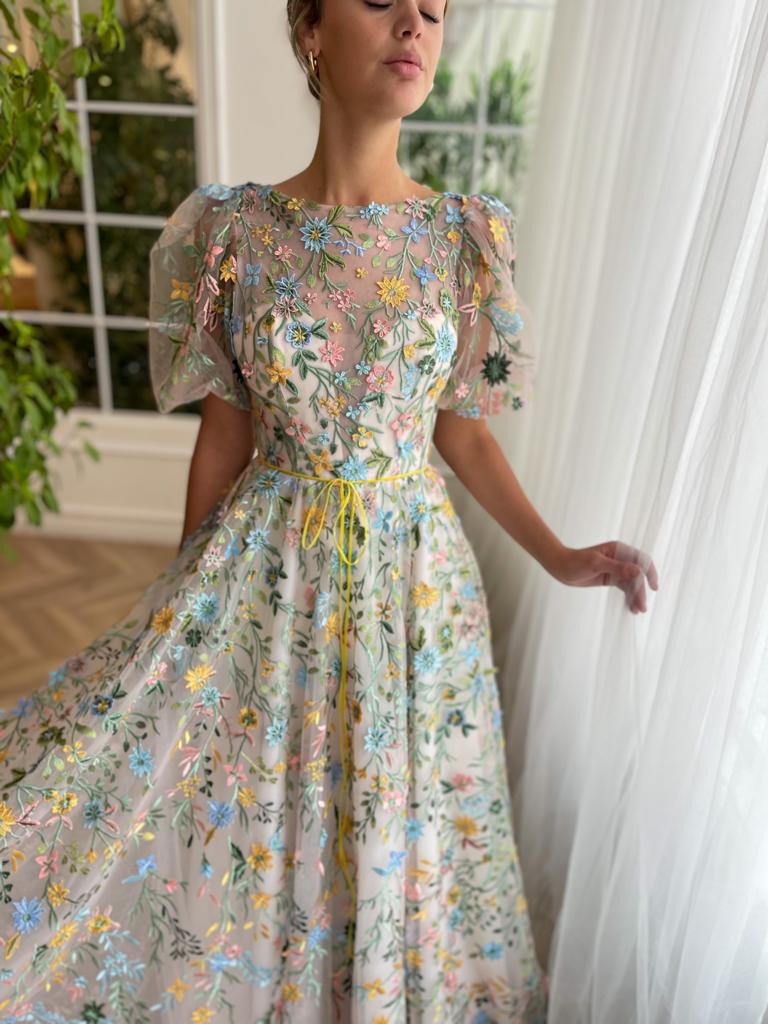 Beige A-Line dress with short sleeves and floral embroidery