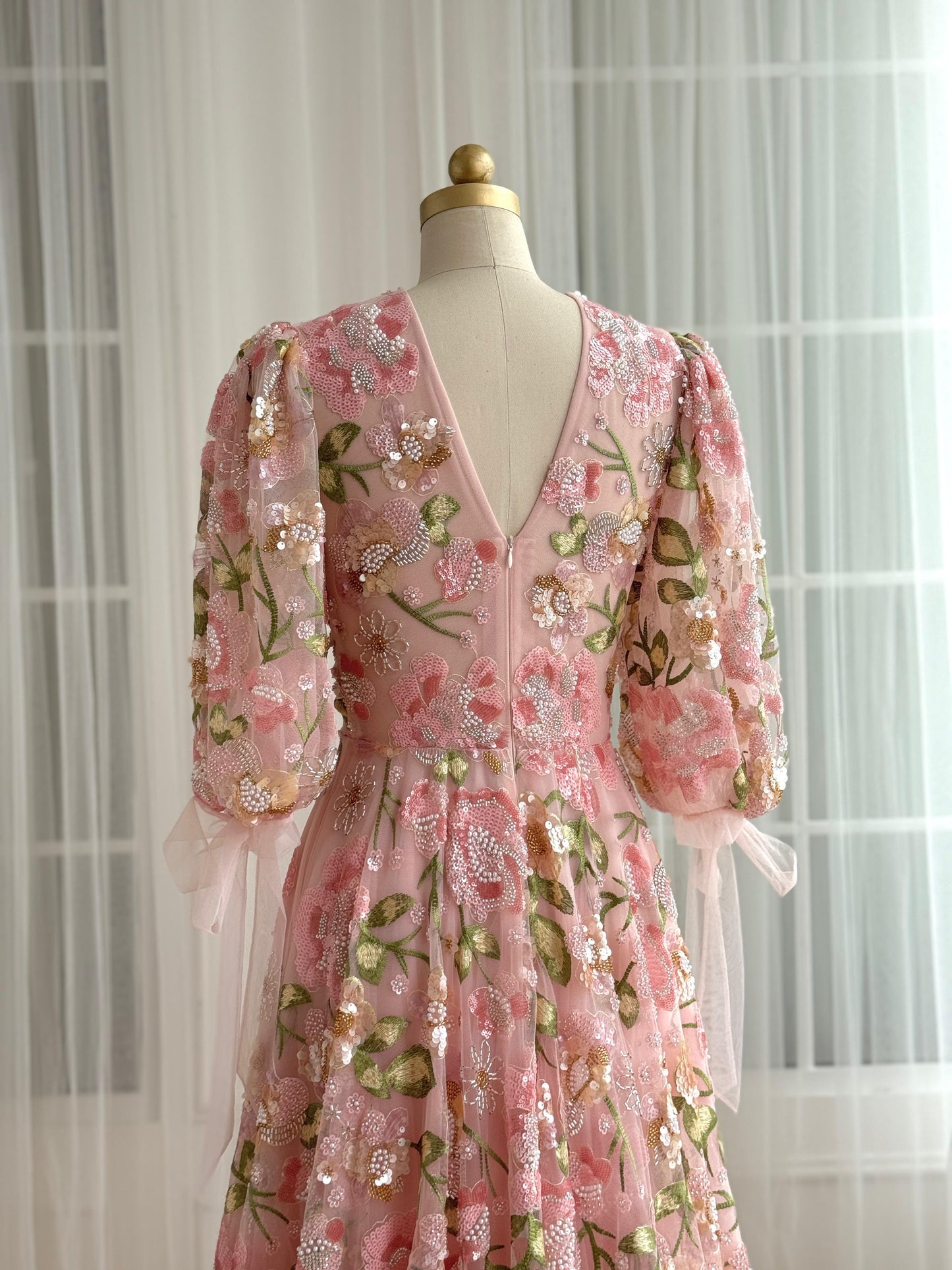 Pink A-Line dress with floral print, v-neck and long sleeves