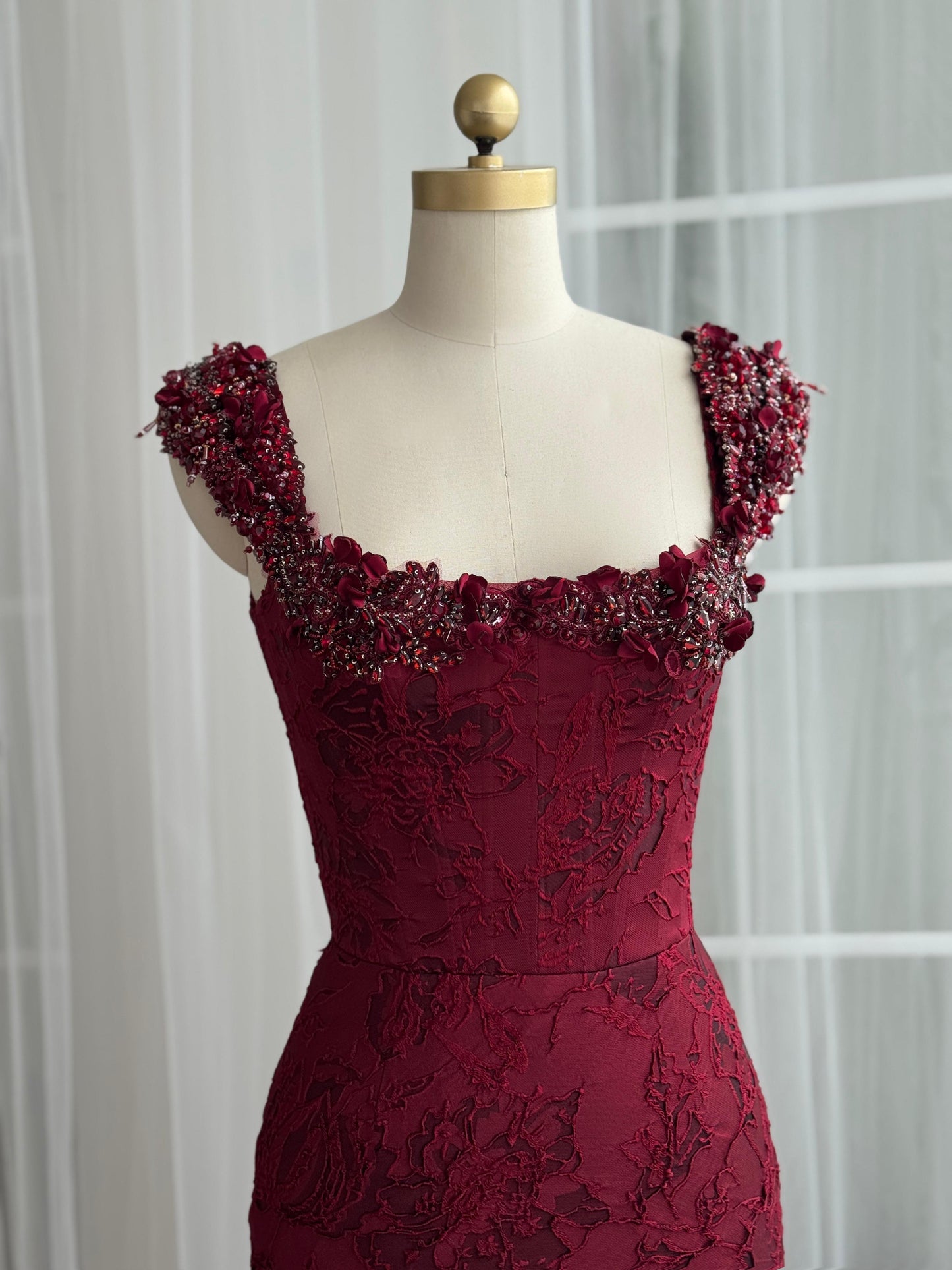 Red mermaid dress with straps and embroidery