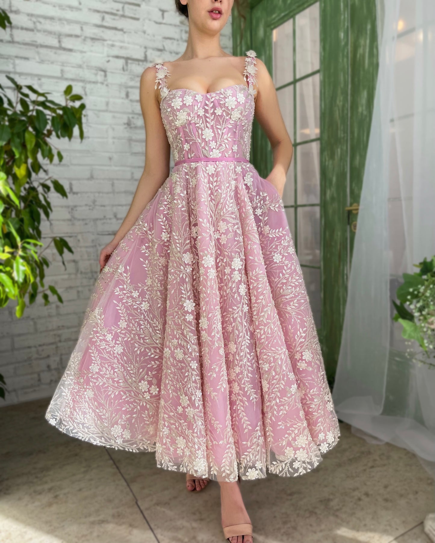 Pink midi dress with spaghetti straps, embroidery and lace