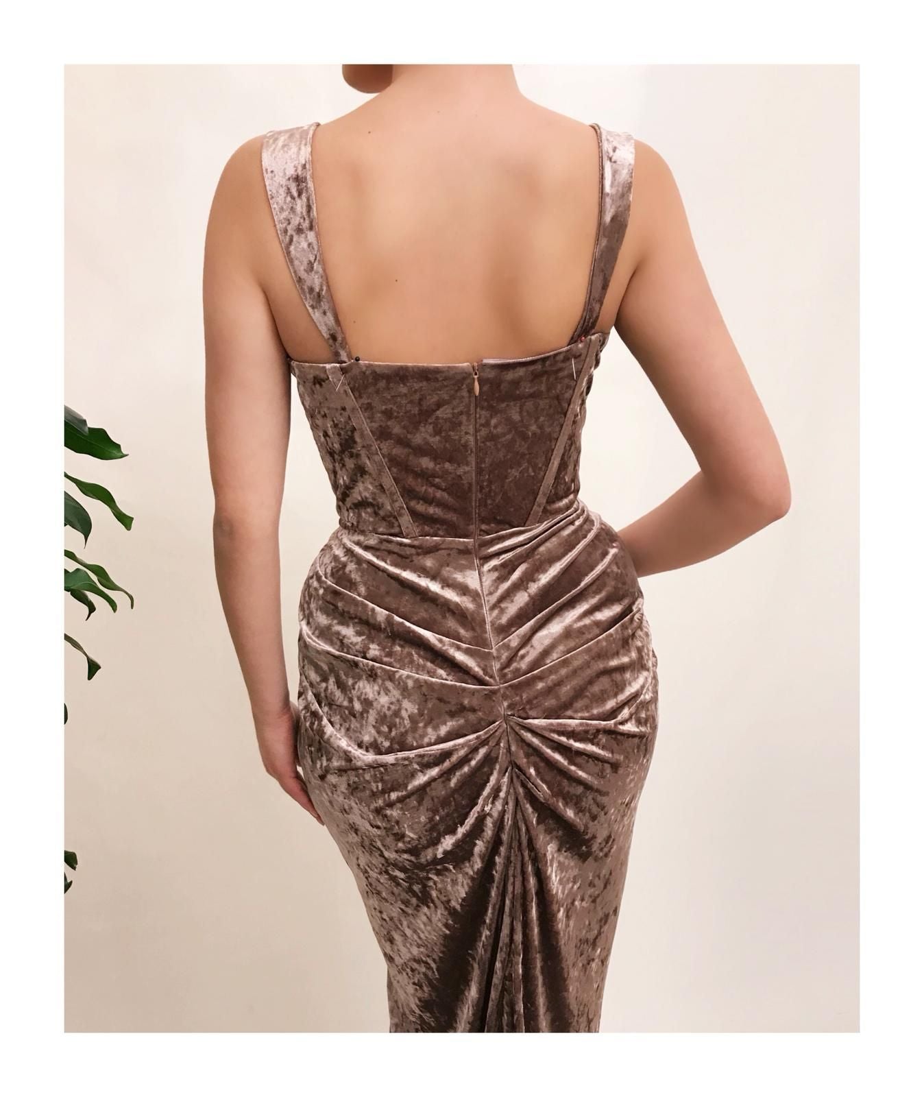 Brown mermaid dress with straps