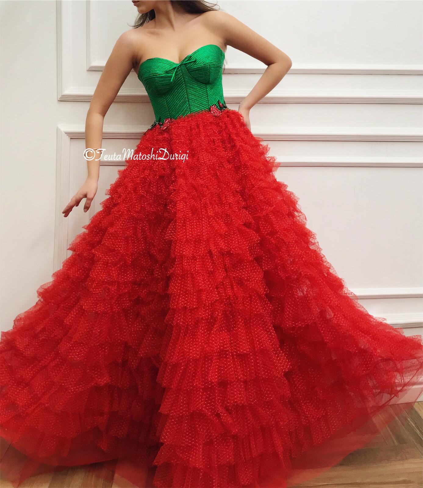 Green and red A-Line dress with no sleeves and embroidery