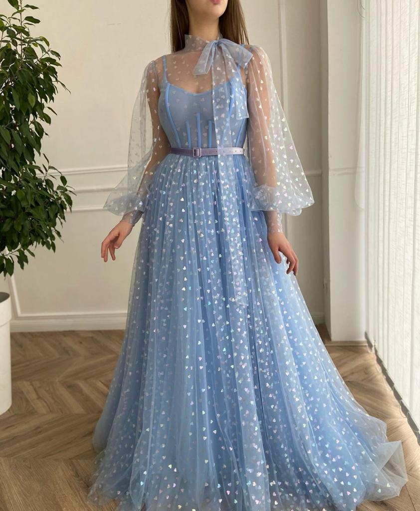 Blue A-Line dress with long sleeves, hearty fabric and belt