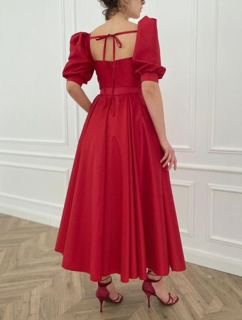 Red midi dress with short sleeves