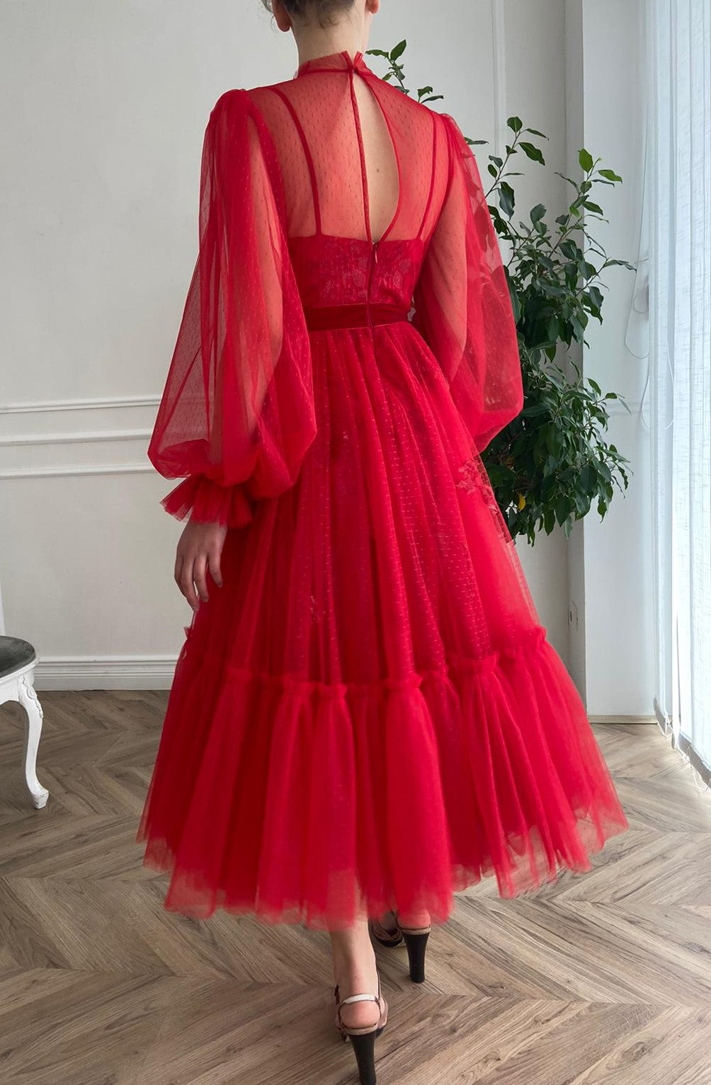 Red midi dress with long sleeves and embroidery