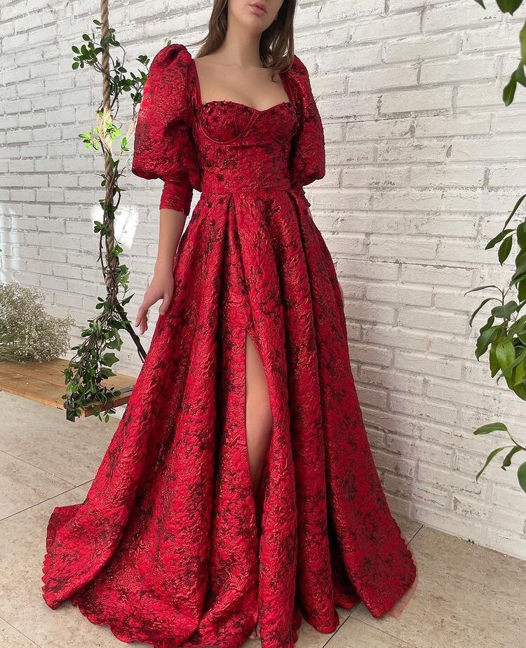 Red A-Line dress with short puff sleeves