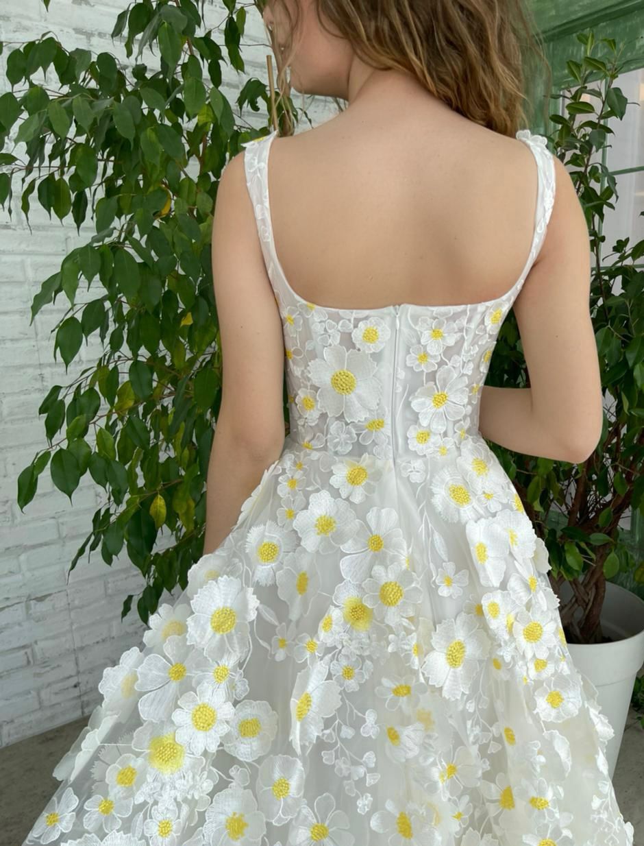 White A-Line dress with spaghetti straps, embroidery and flowers