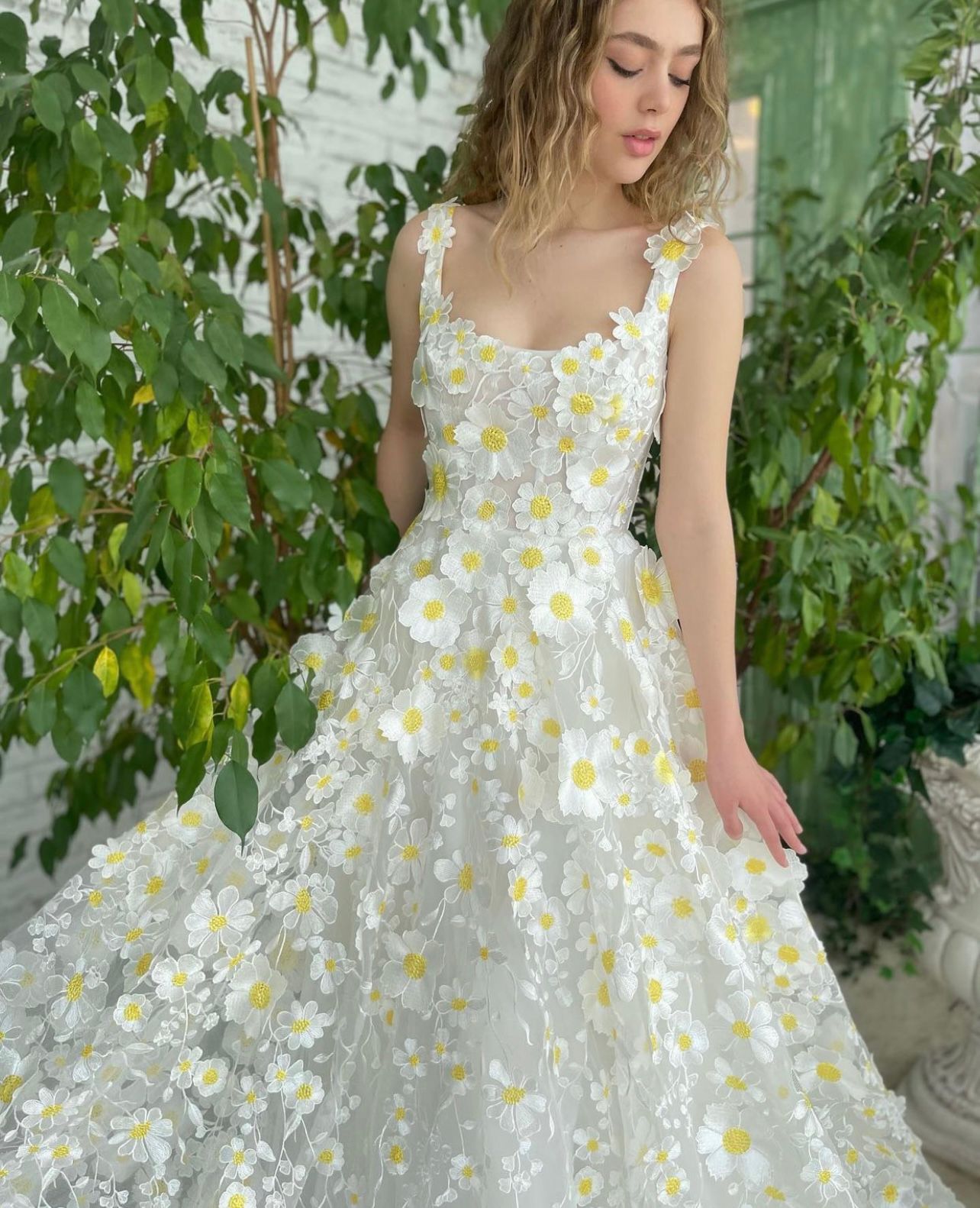 White A-Line dress with spaghetti straps, embroidery and flowers
