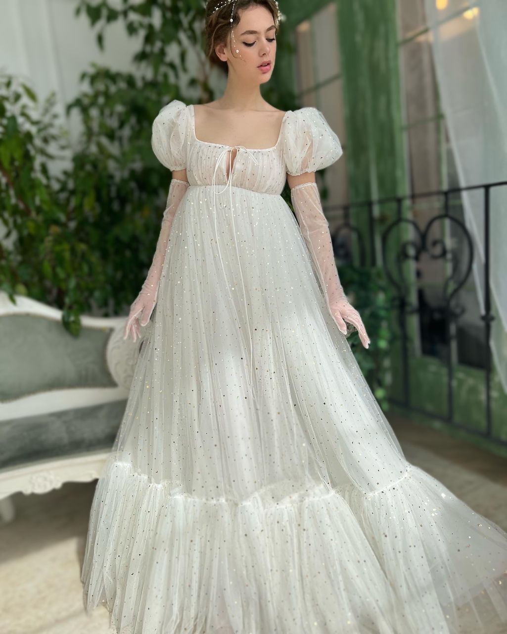 Sheath bridal dress with gold stars, cap sleeves and gloves