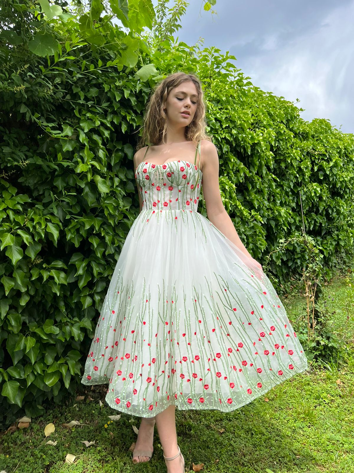 Midi white bridal dress with spaghetti straps and embroidered flowers