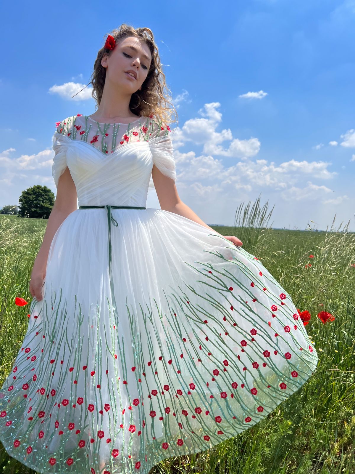 Midi white bridal dress with short sleeves and embroidered flowers