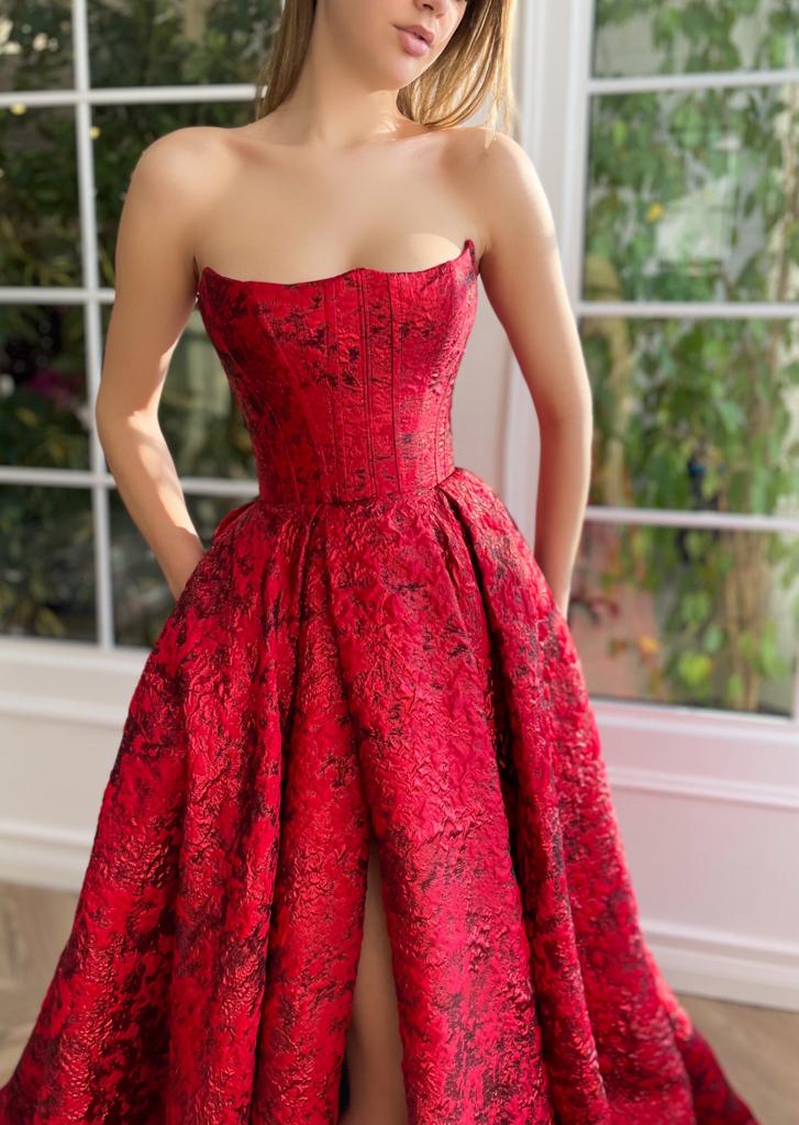 Red A-Line dress with no sleeves