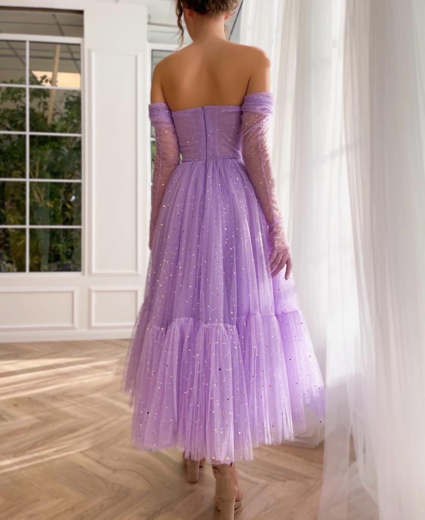 Purple midi dress with gloves and starry fabric