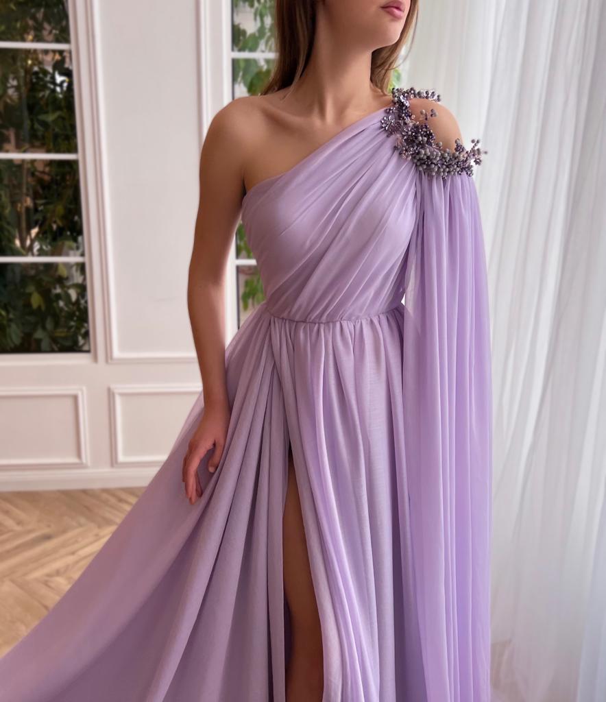 Silky purple dress with embroidery