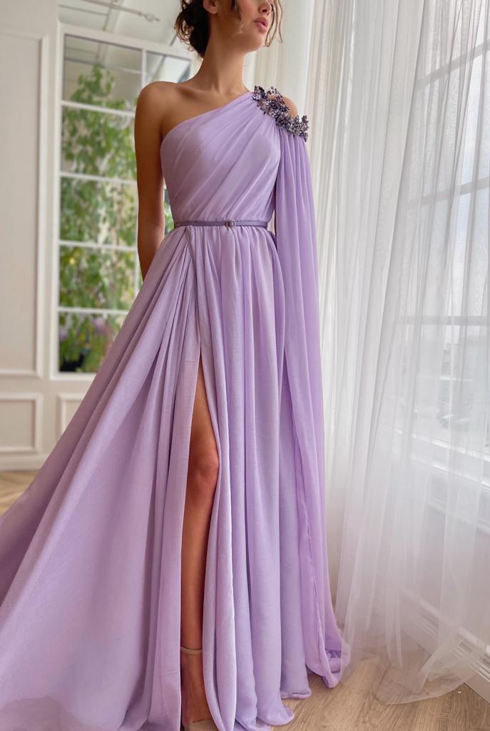 Silky purple dress with embroidery