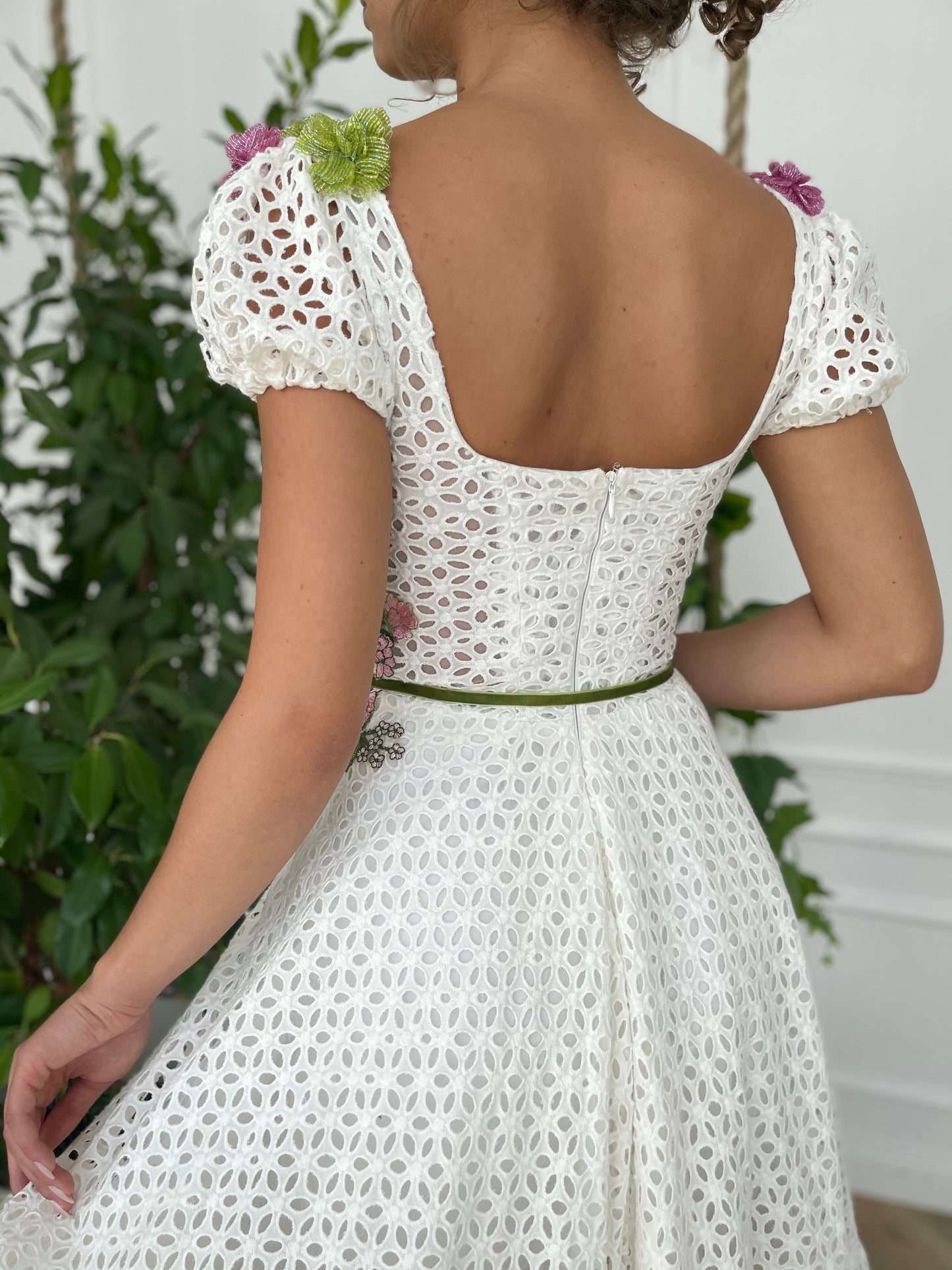 Midi white bridal dress with short cap sleeves and embroidered flowers