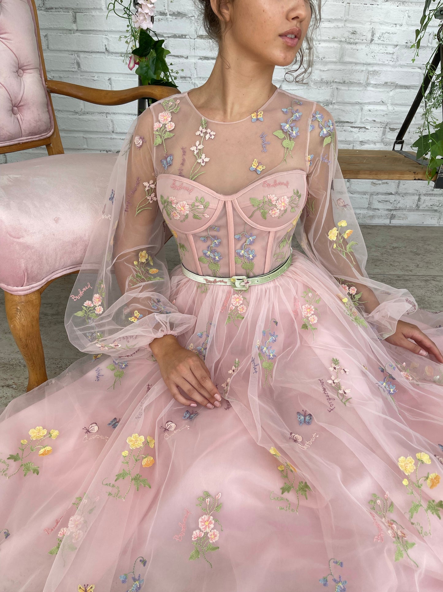 Pink A-Line dress with long sleeves, belt and flowers