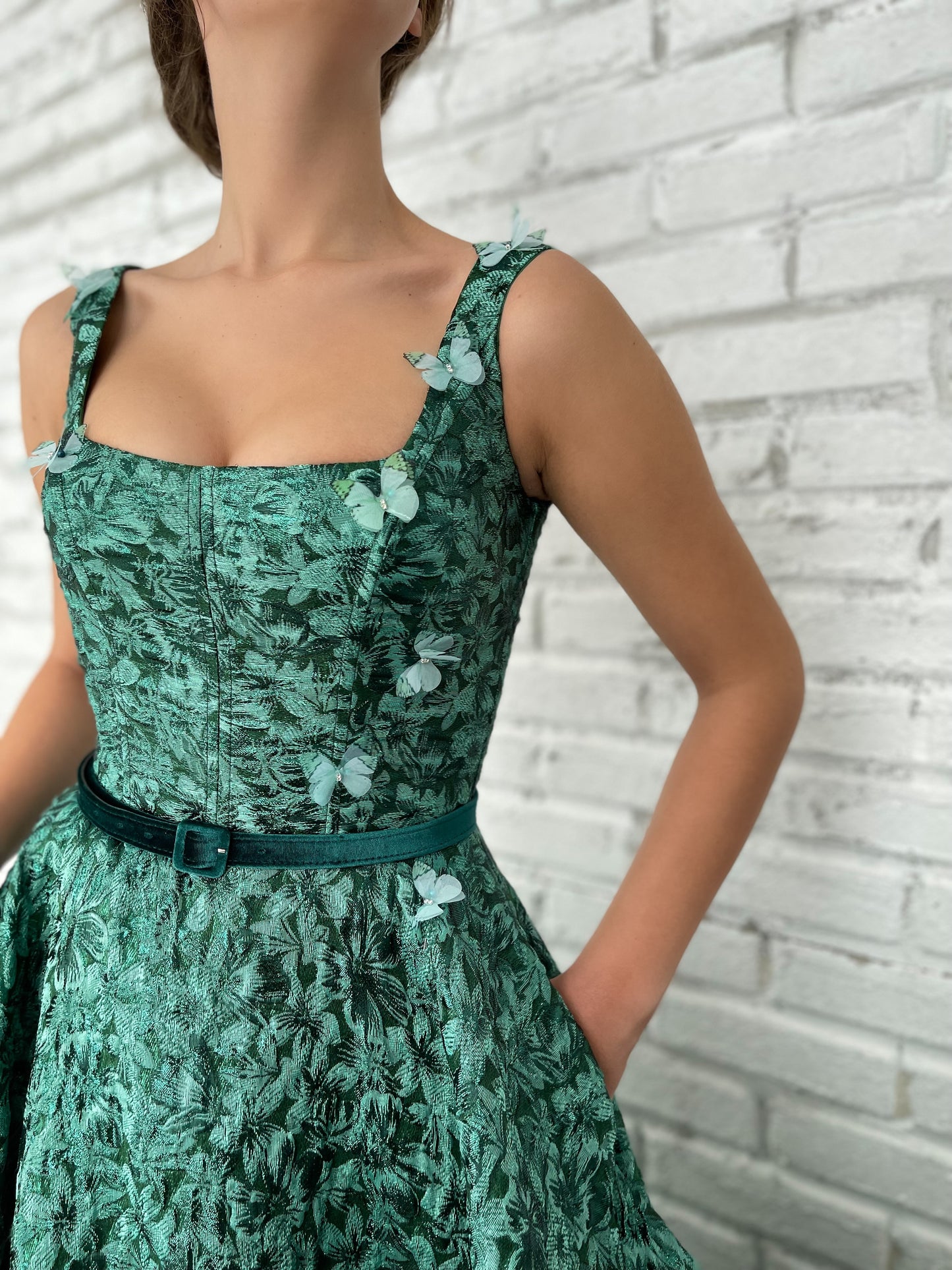 Green A-Line dress with straps, embroidery and belt