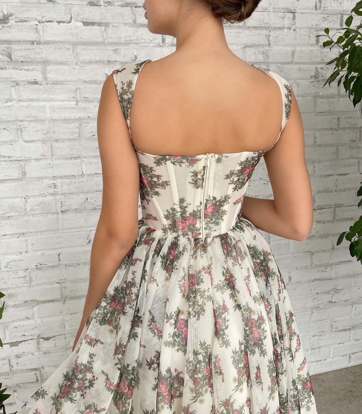 White midi dress with printed flowers and straps