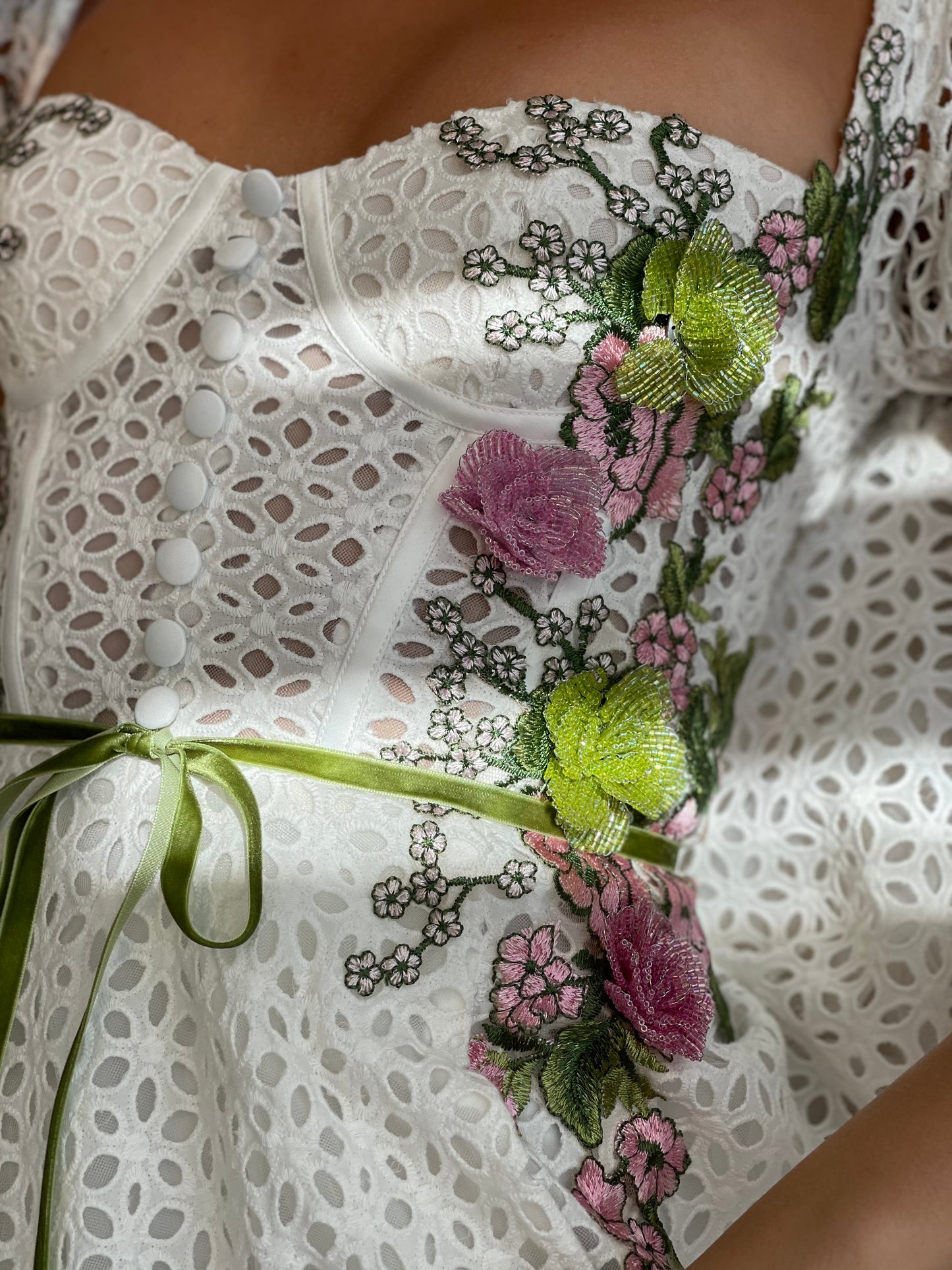 Midi white bridal dress with short cap sleeves and embroidered flowers