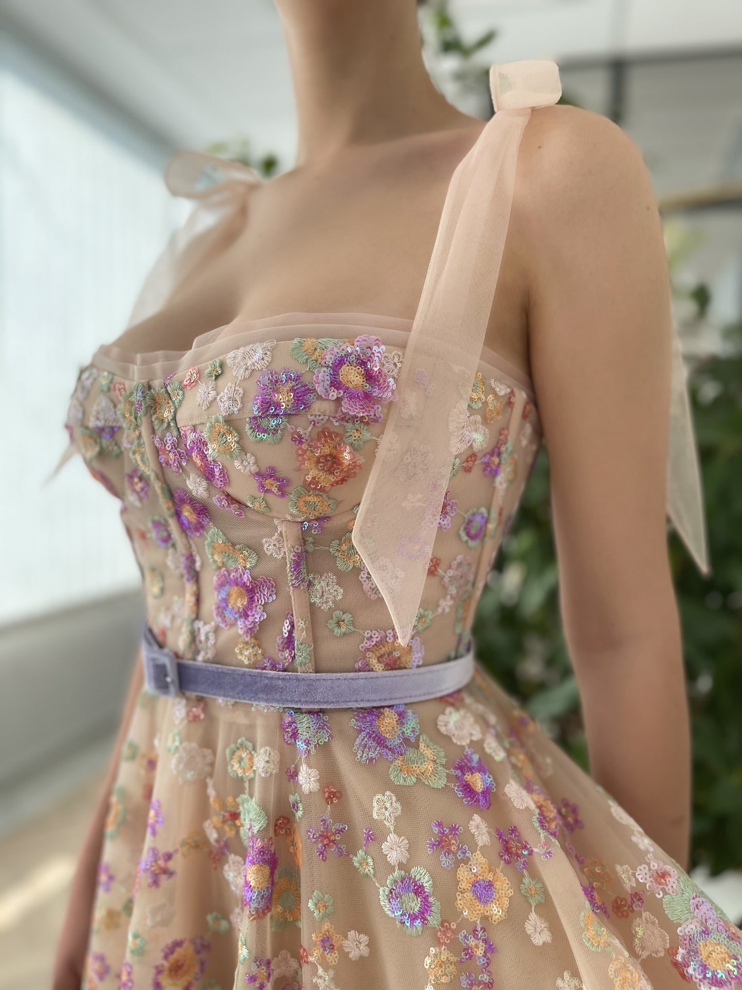Pink midi dress with belt, bow straps and embroidery