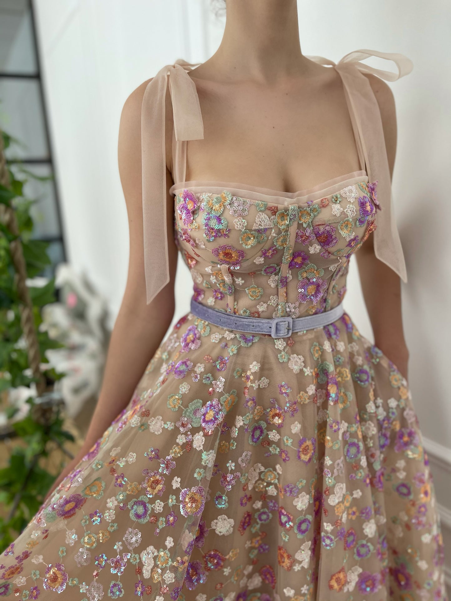 Pink midi dress with belt, bow straps and embroidery