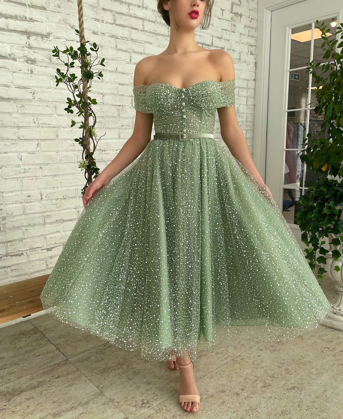 Green midi dress with belt and off the shoulder sleeves