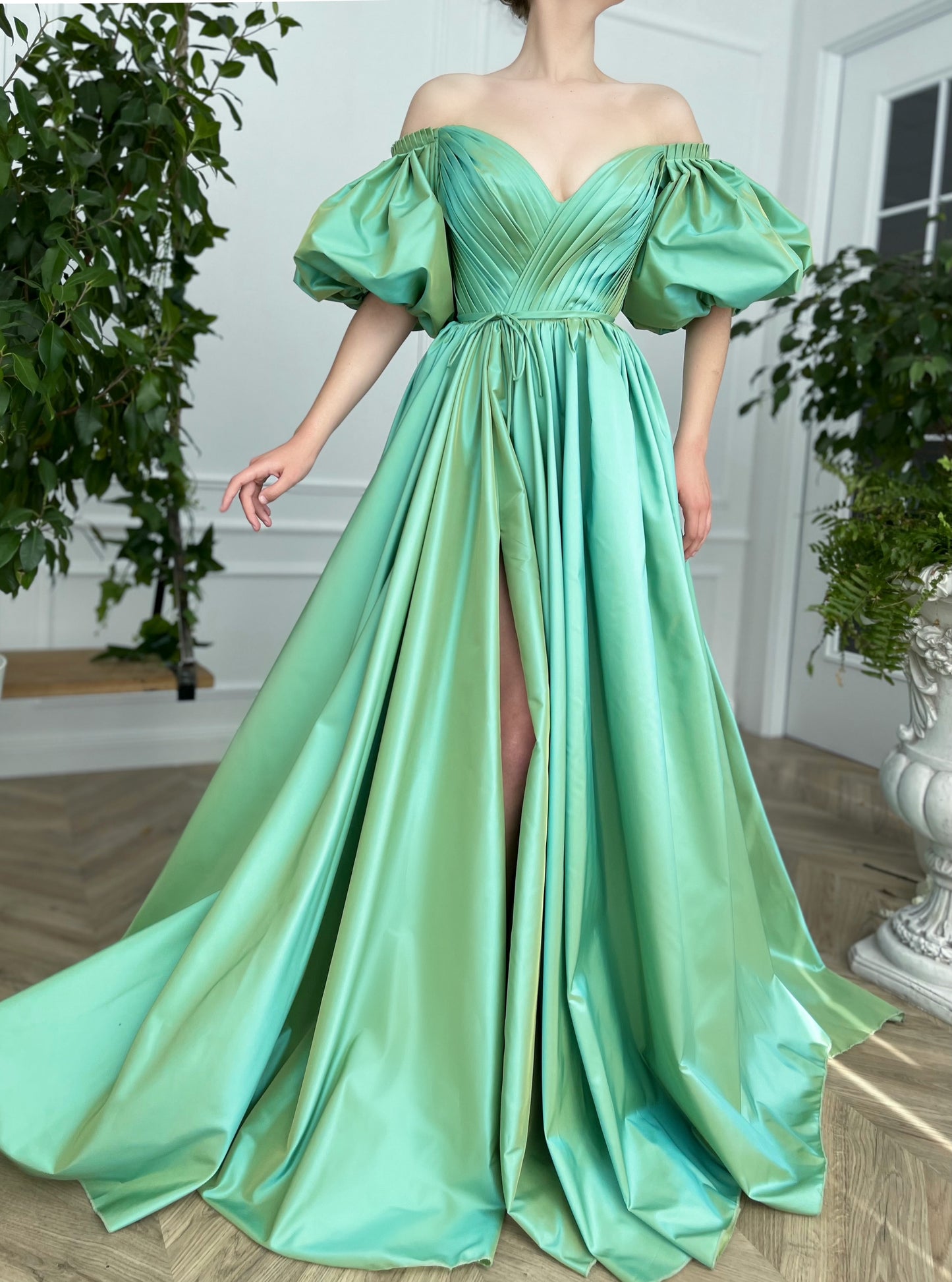 Green A-Line dress with off the shoulder sleeves
