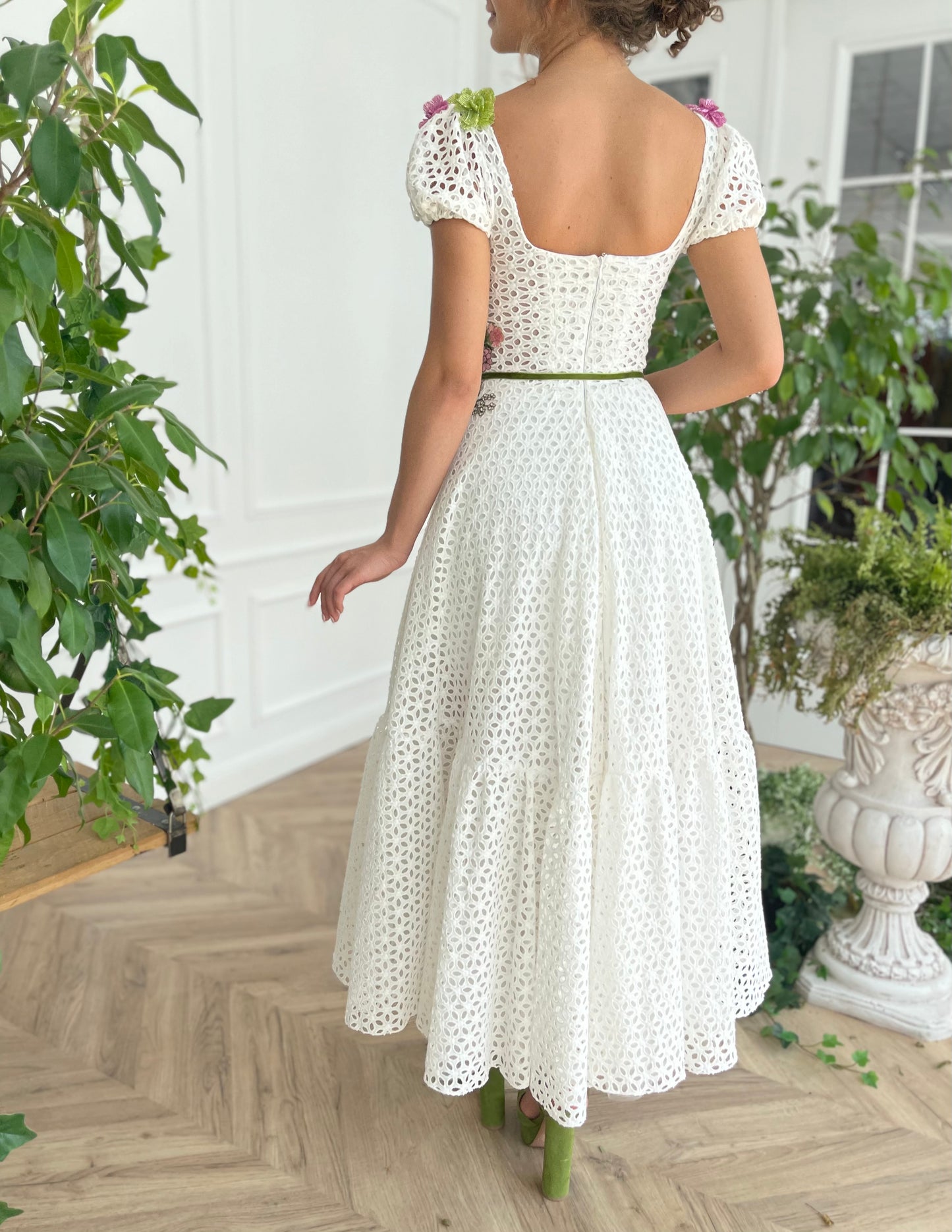 Midi white bridal dress with short cap sleeves and embroidered flowers