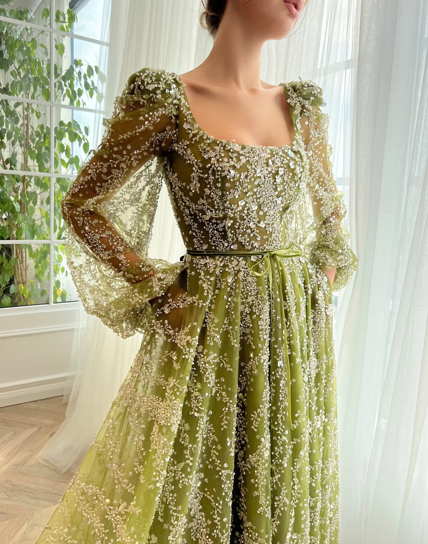 Green A-Line dress with long sleeves
