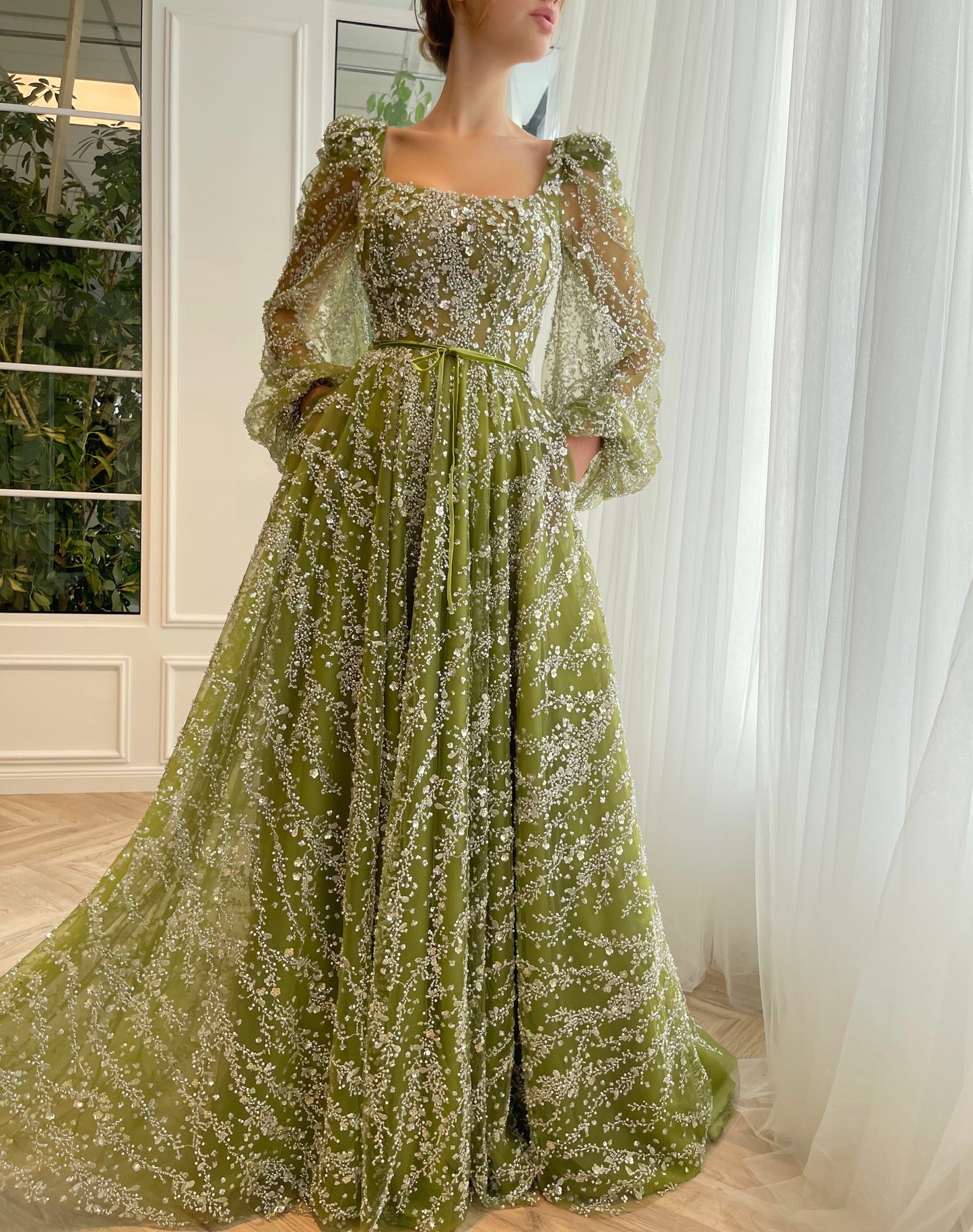 Green A-Line dress with long sleeves