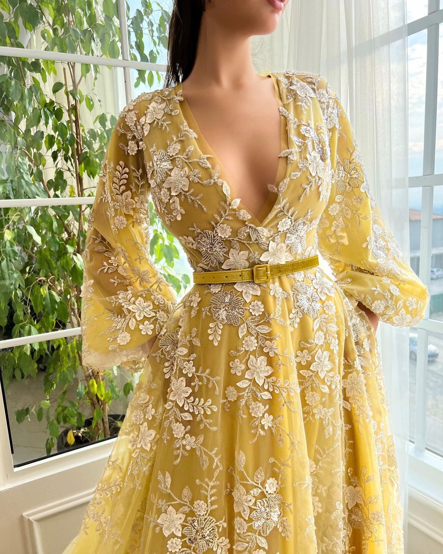 Yellow A-Line dress with belt, v-neck, embroidery and long sleeves