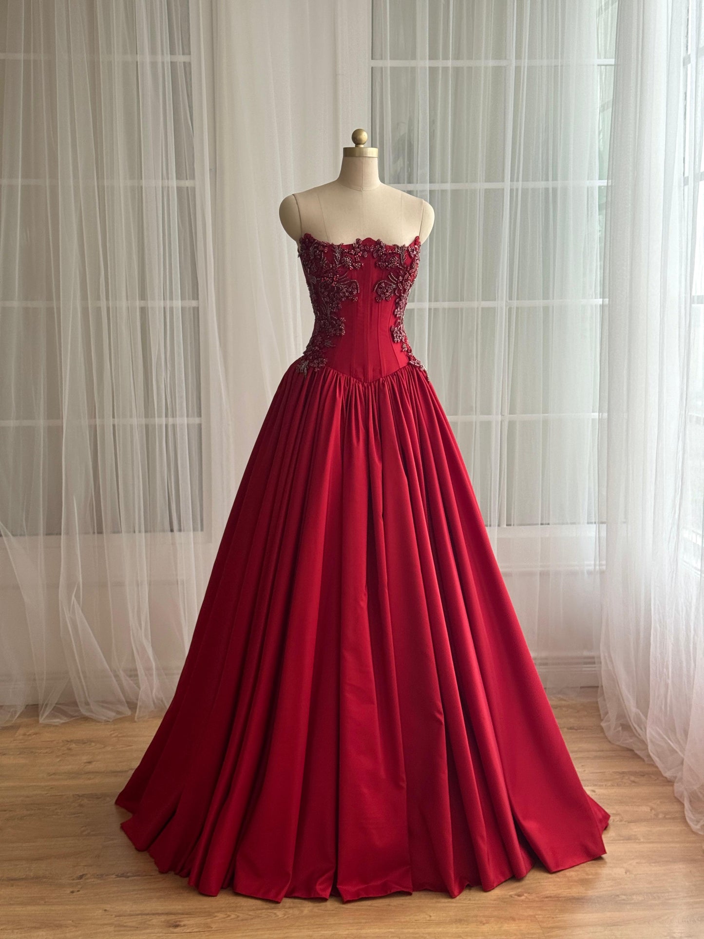 Red A-Line dress with embroidery and no sleeves