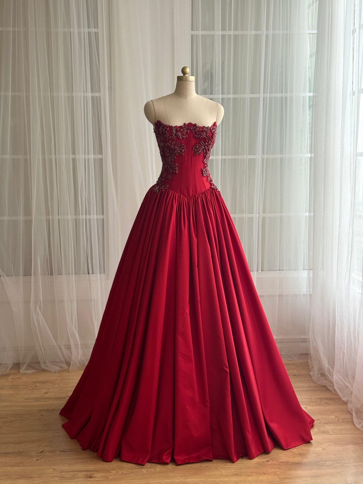 Red A-Line dress with embroidery and no sleeves
