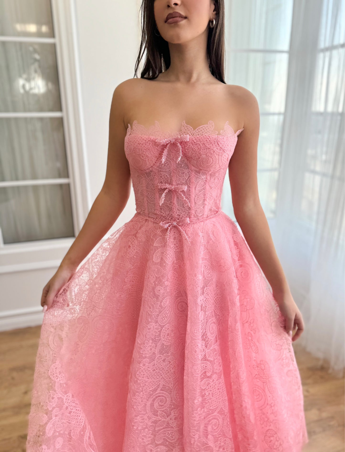 Pink midi dress with no sleeves
