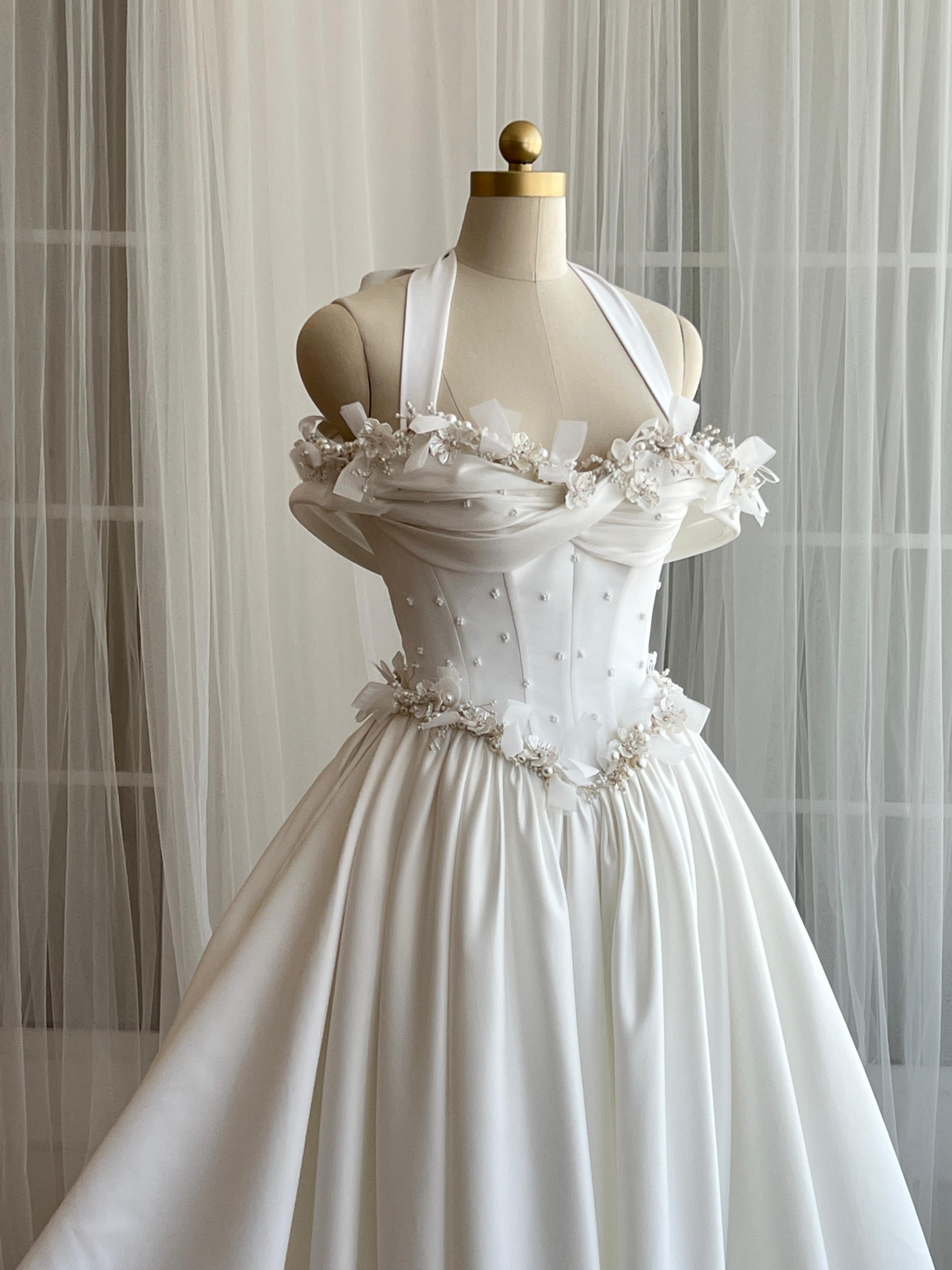 Whispering Princess Gown Teuta Matoshi Whispering Princess Gown Teuta Matoshi