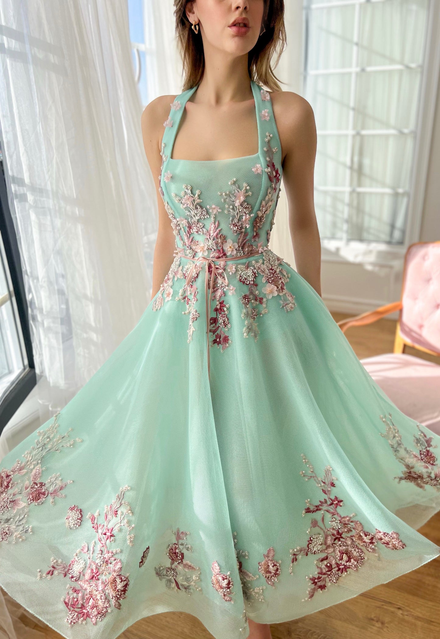 Blue midi dress with straps and pink embroidery