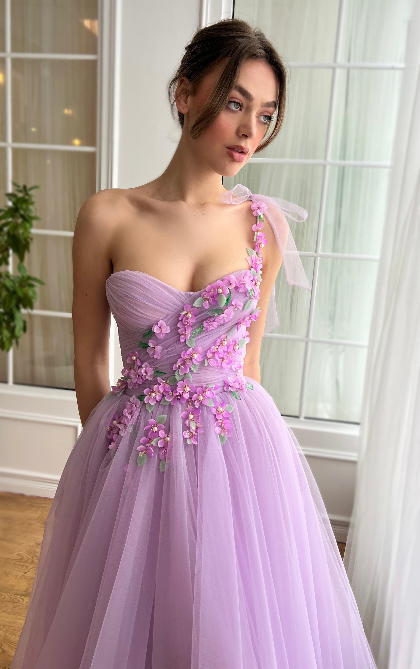Purple midi dress with one shoulder strap and embroidered flowers