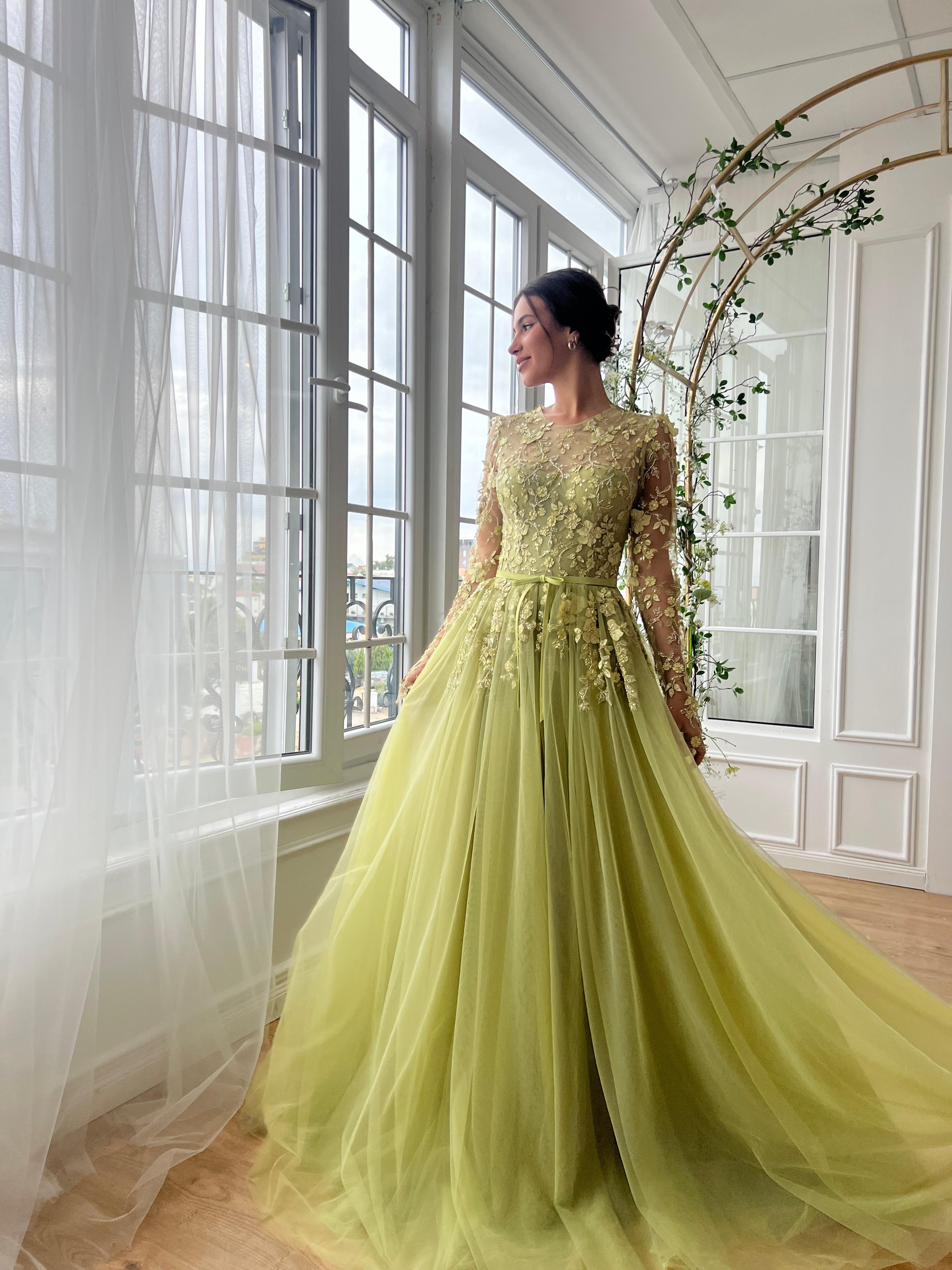 Olive Bloom Gown Teuta Matoshi Olive Bloom Gown Teuta Matoshi