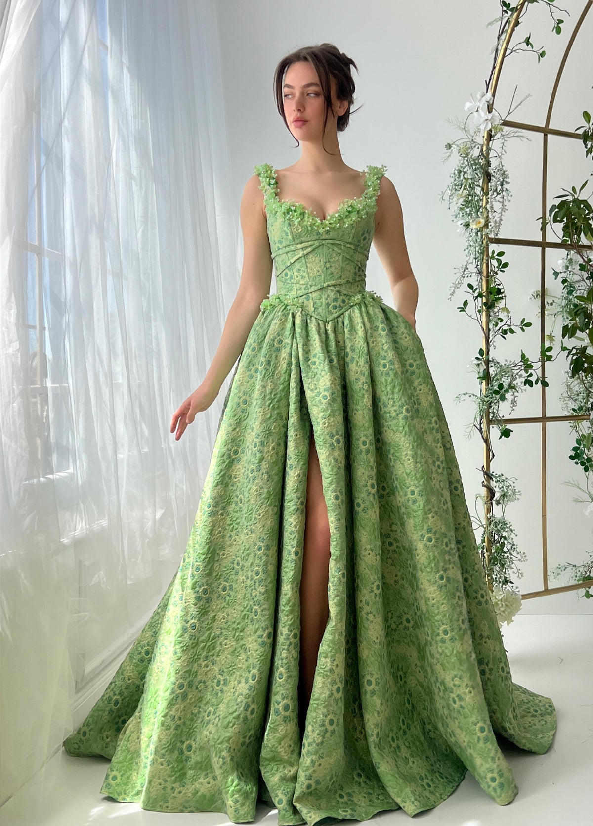 Green A-Line dress with straps, embroidery and brocade fabric