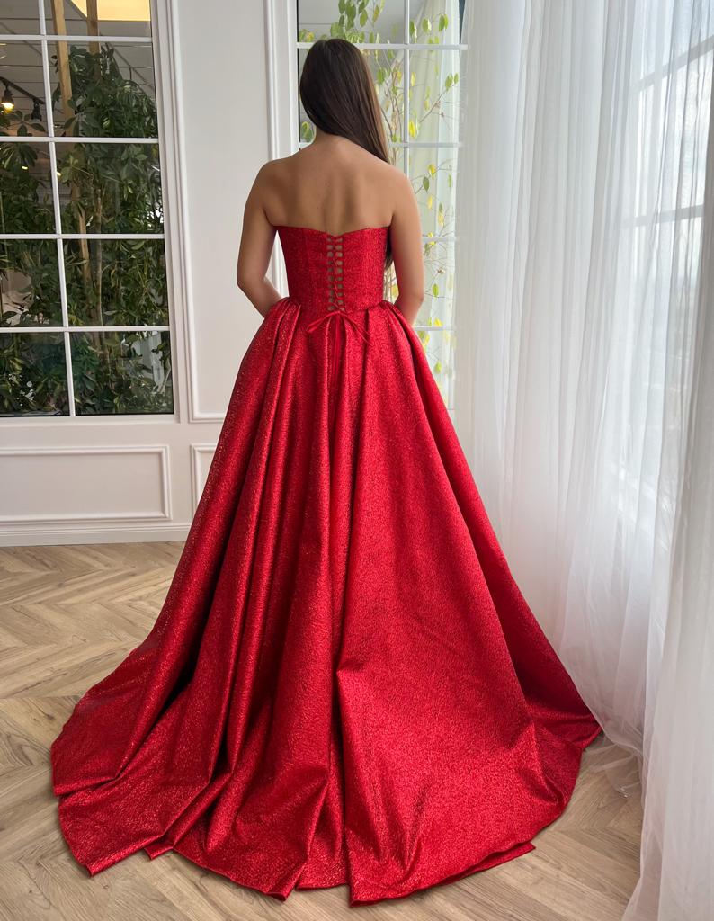 Red A-Line dress with embroidery and without straps