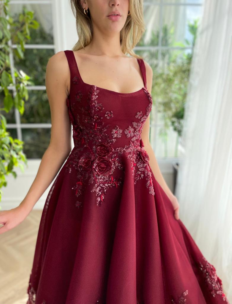 Red midi dress with embroidery and spaghetti straps