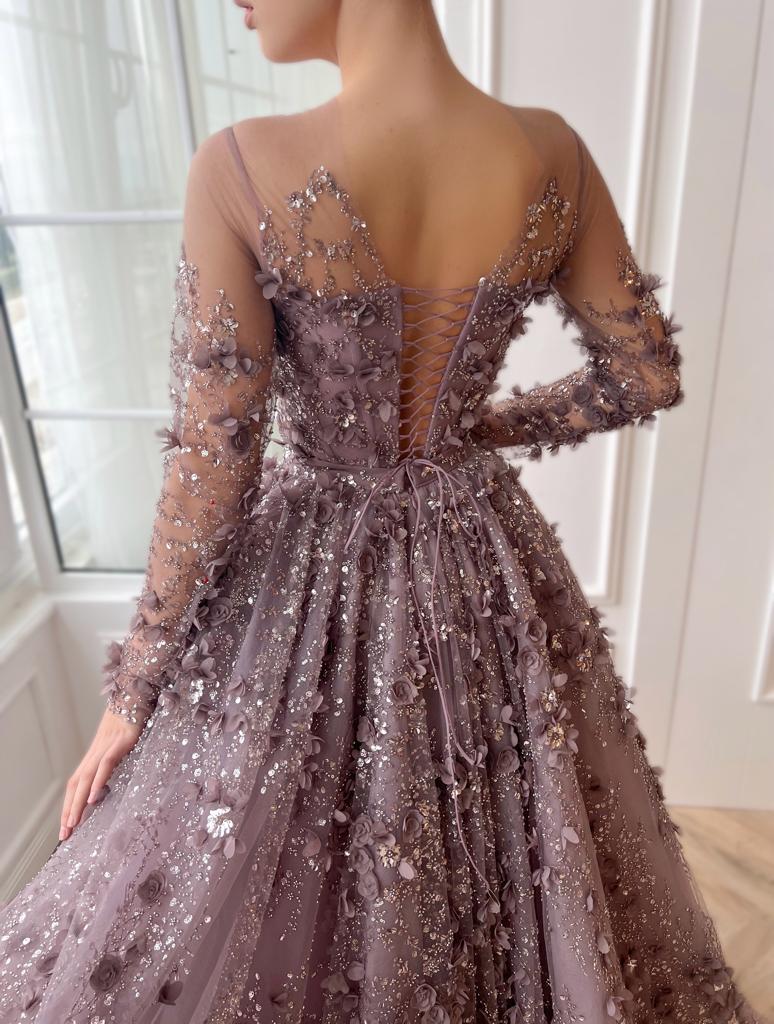 Purple overskirt dress with long sleeves and embroidery