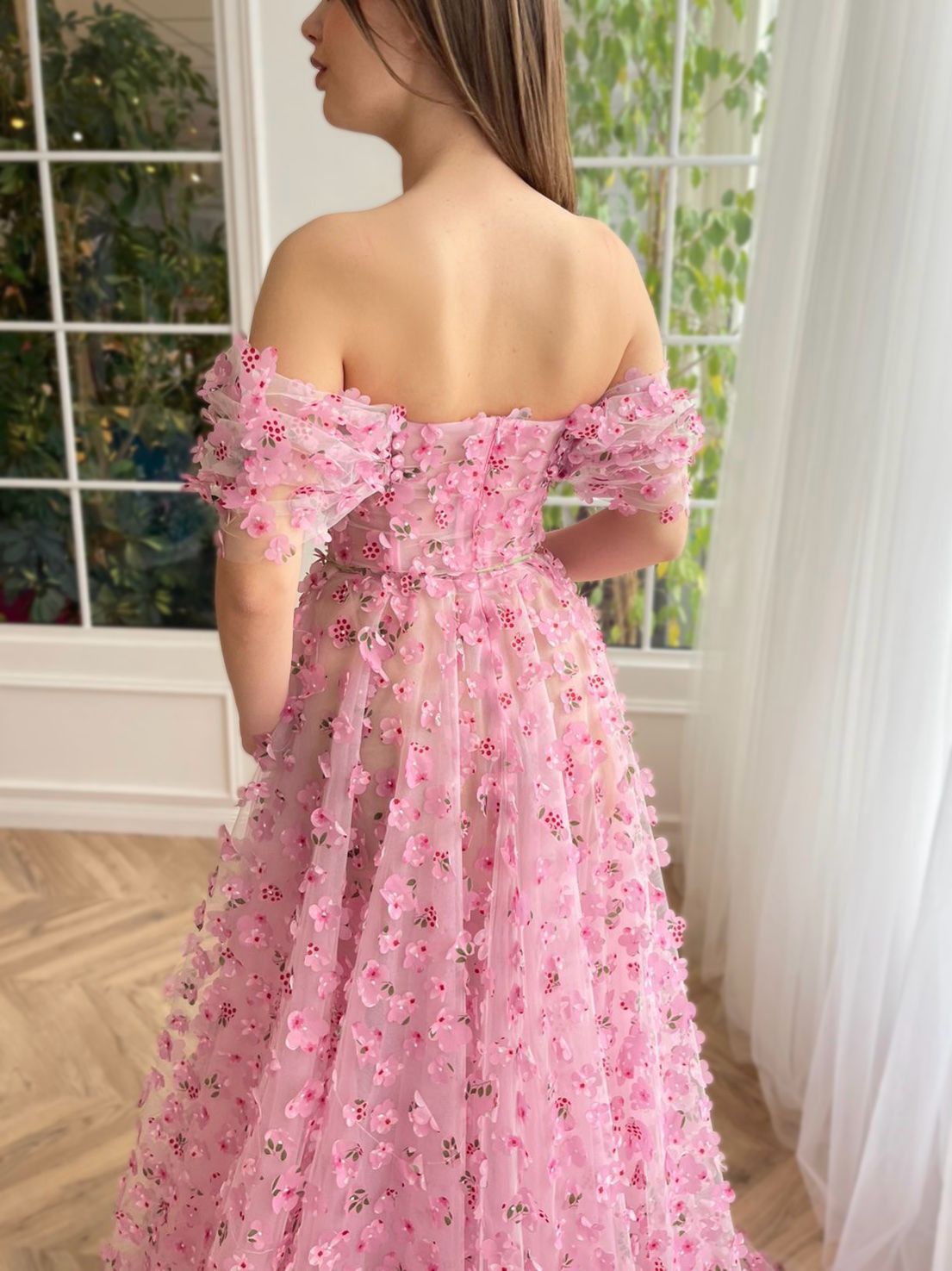 Pink A-Line dress with straps and embroidery