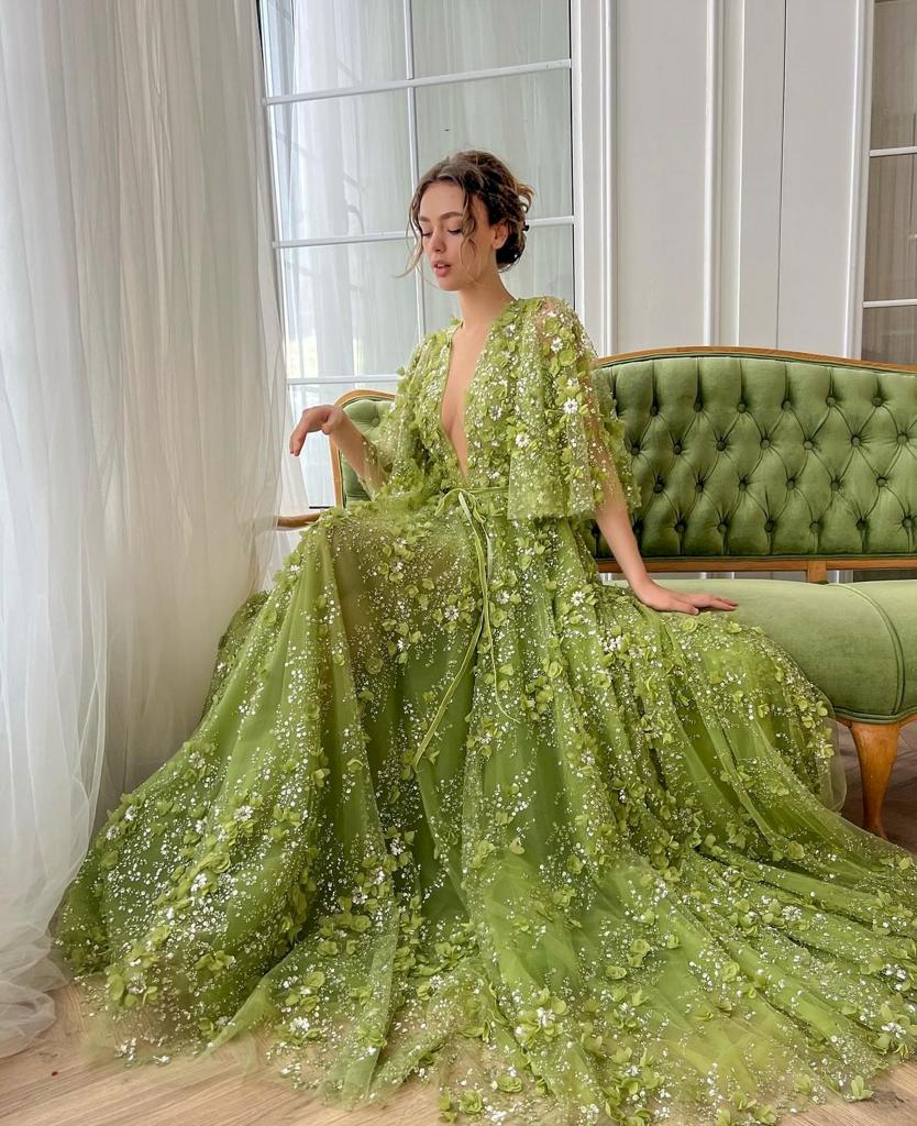 Green A-Line dress with v-neck, short sleeves and embroidery