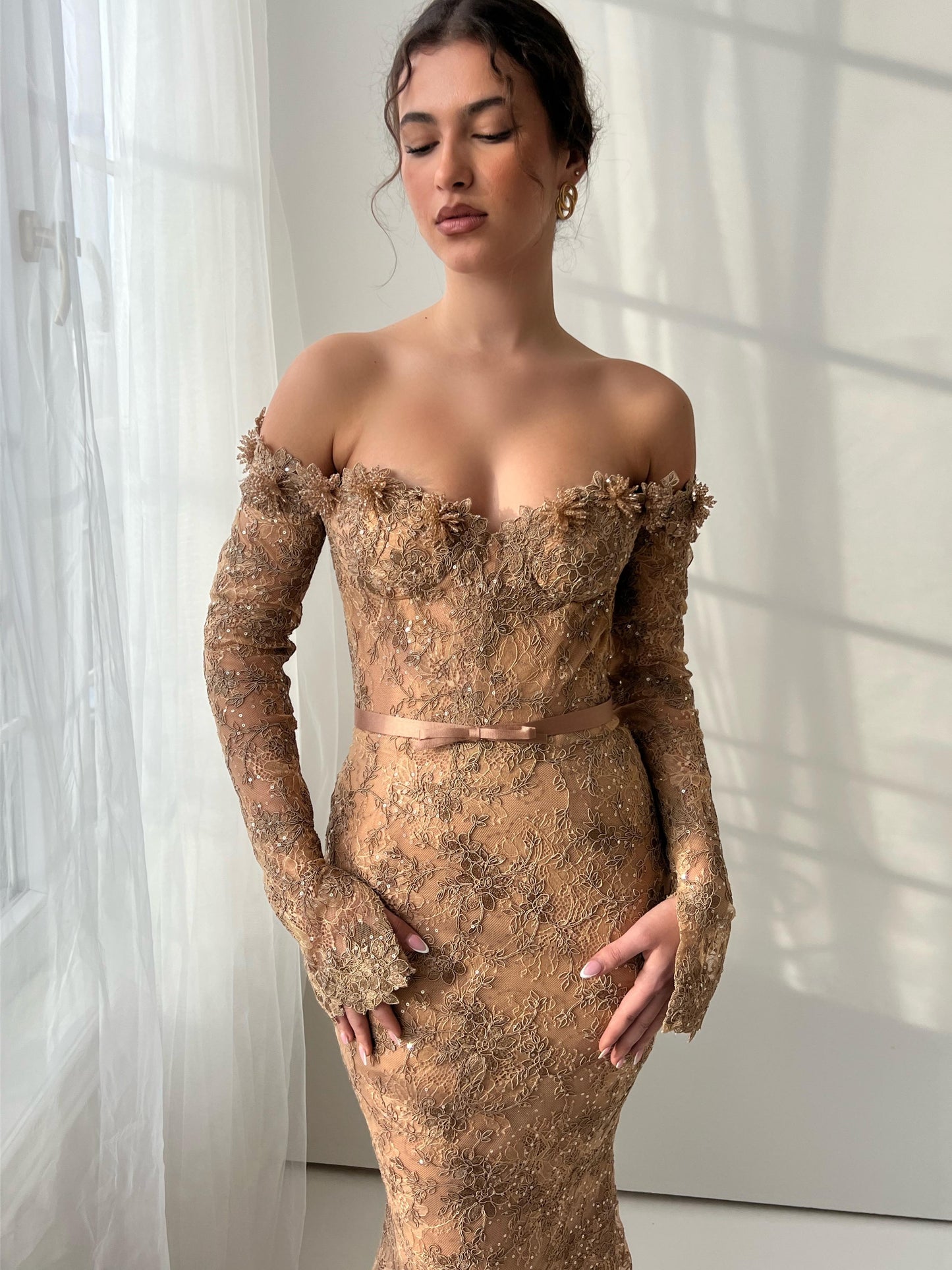 brown mermaid dress Leely Women Brown Velvet Mermaid Maxi Holiday Party Dress with Lace V Neck Ruched Evening Dress with Sleeves