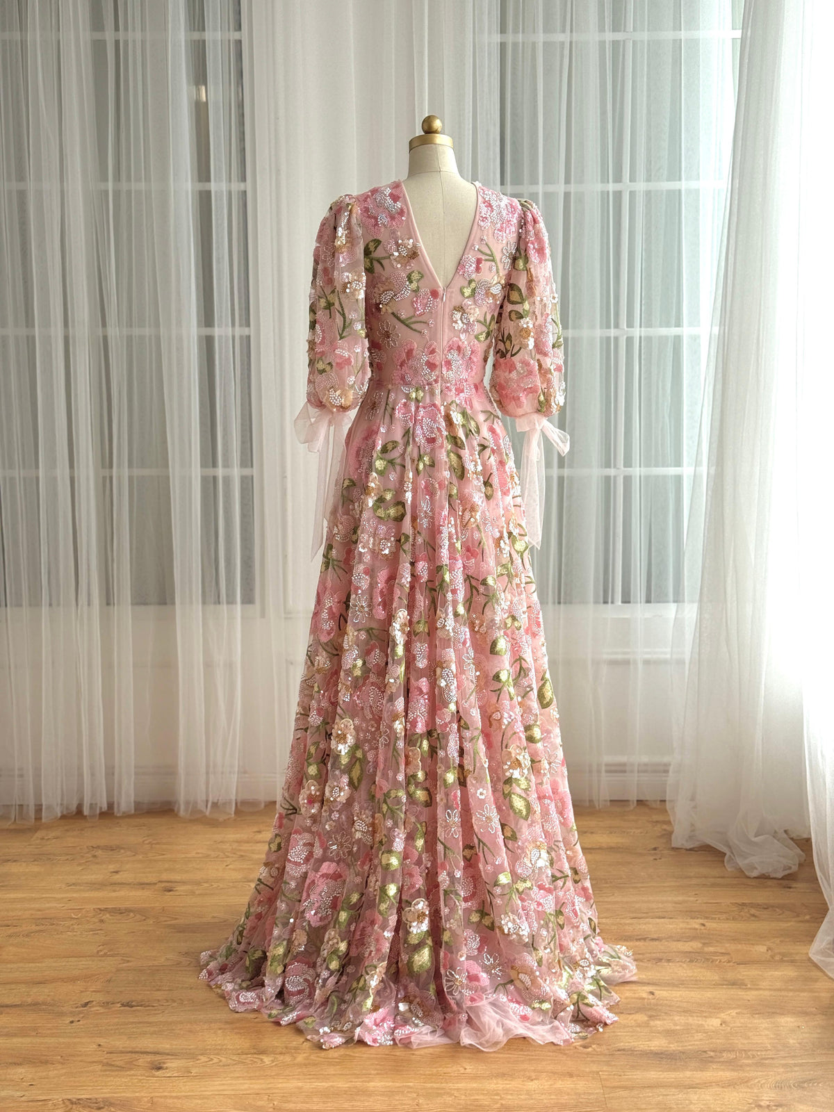 Pink A-Line dress with floral print, v-neck and long sleeves